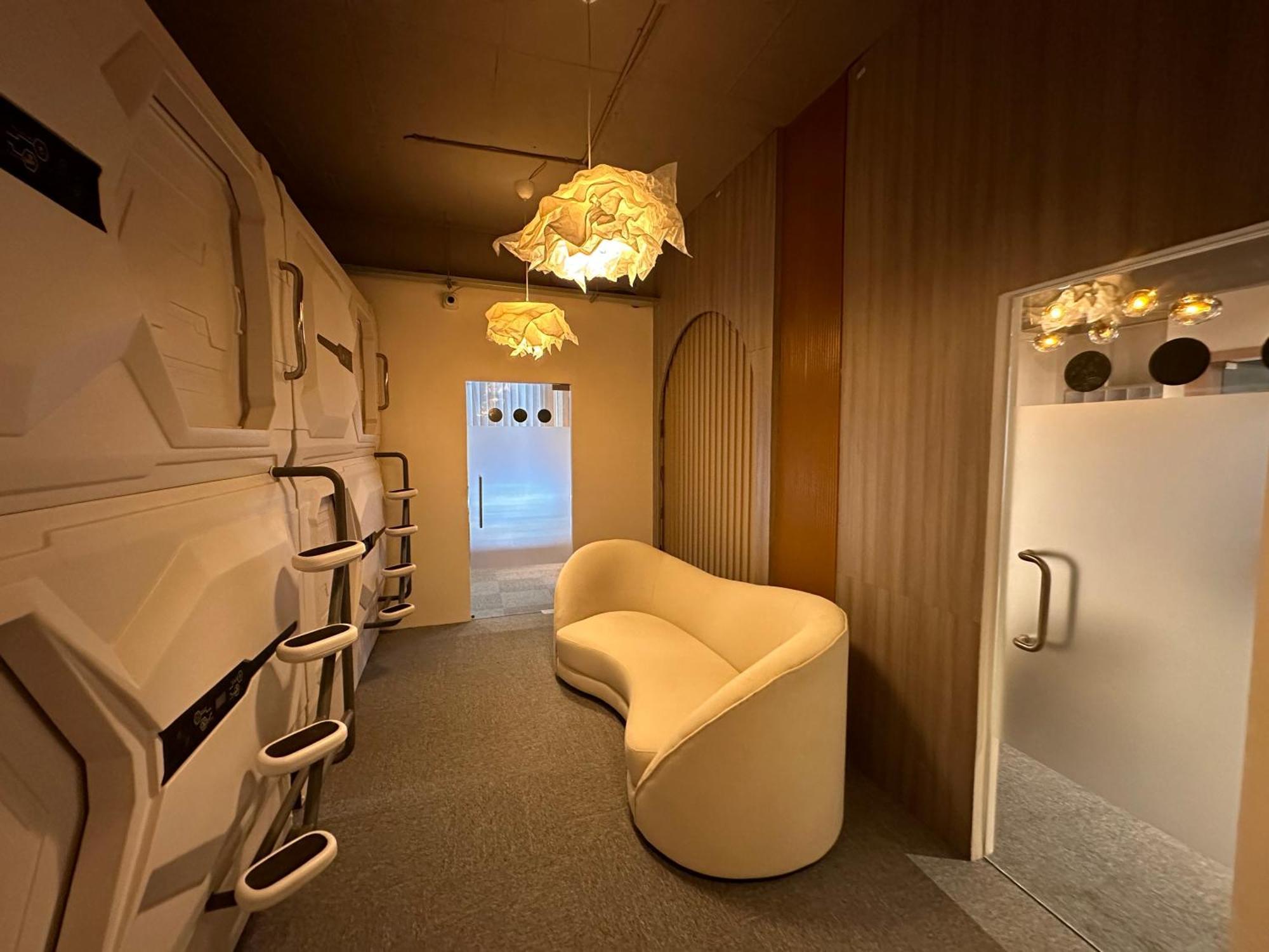 Hotel Blr Pods Bangalore Esterno foto