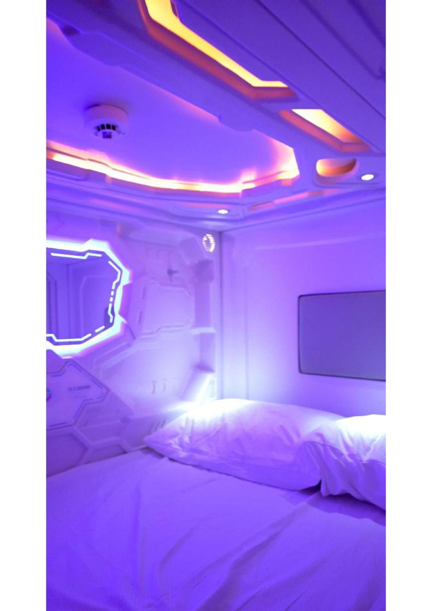 Hotel Blr Pods Bangalore Esterno foto